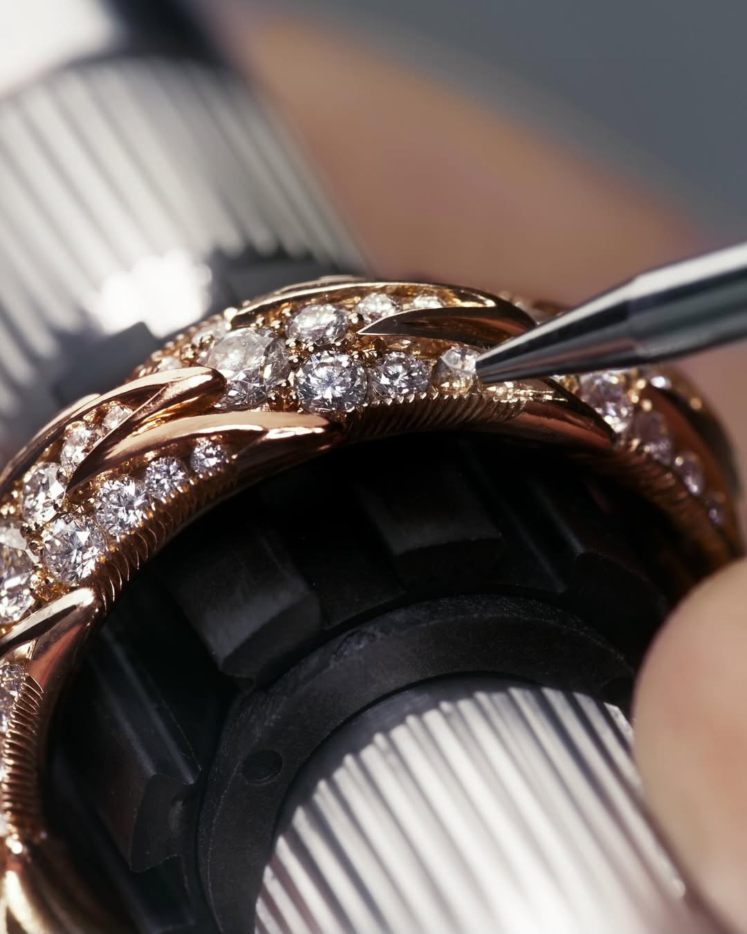 TIFFANY & CO. BOR Craft @tiffanyandco
•
Creative Directors @bastiengrisoletzam #AngieAsemota
Director & Photographer @rafadepazos
Set Designer @jdcecere
Production @jnproductionglobal 
•
Thank you #AngieAsemota #ReedSmith #EmilyDaniels #RebeccaPark #TaliLekorenos #ValentineFeau #MimmoFerrara
•
#TiffanyAndCo #BORCraft #JNProduction #JNProductionNewYork