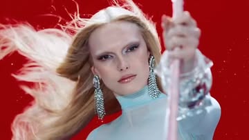 MAC HOLIDAY 2025 CAMPAIGN @maccosmetics