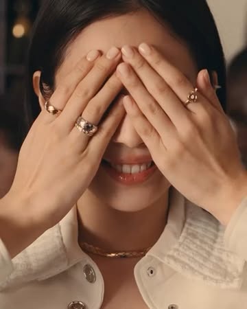 COCO CRUSH has chosen the @chateaumarmont a...