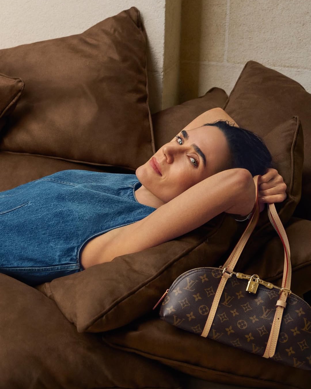 LOUIS VUITTON PRINTEMPS-ÉTÉ 2026 starring JENNIF...