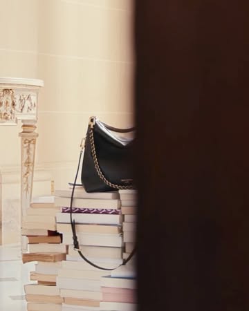 LOUIS VUITTON PRINTEMPS-ÉTÉ 2026 starring J...