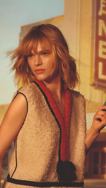 CHANEL N°5 TWIST AND SPRAY @chanel.beauty