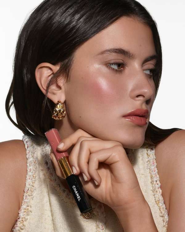 CHANEL LE ROUGE DUO ULTRA TENUE @chanel.bea...