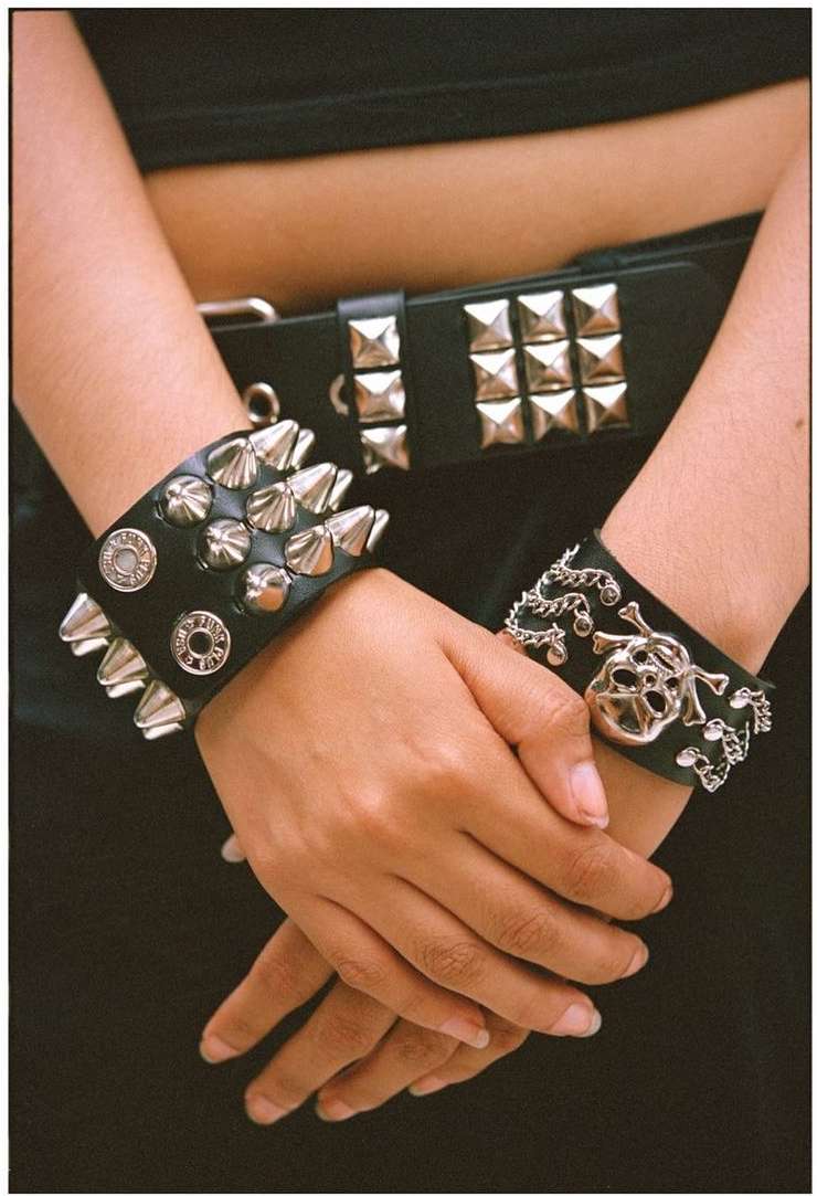 Office Magazine |  Oct. 23