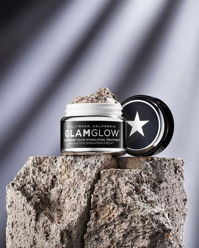 Glam Glow |  Oct. 21