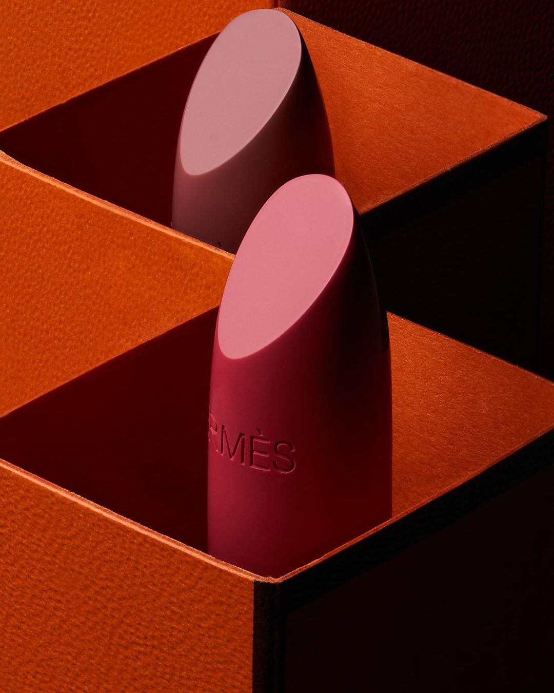 MIRROR MIRROR |  Nov. 22