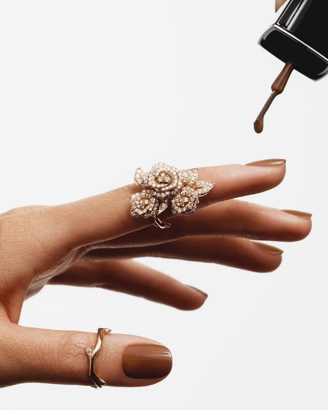 Juliette Allix X Dior Magazine Nov. 25