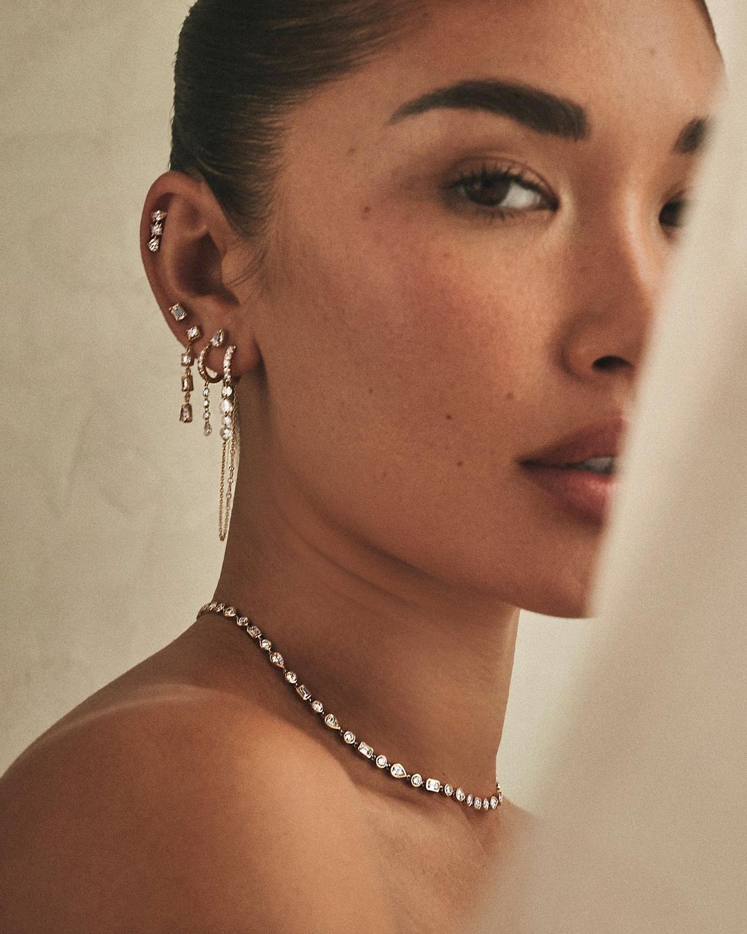 LOGAN HOLLOWELL |  Nov. 23