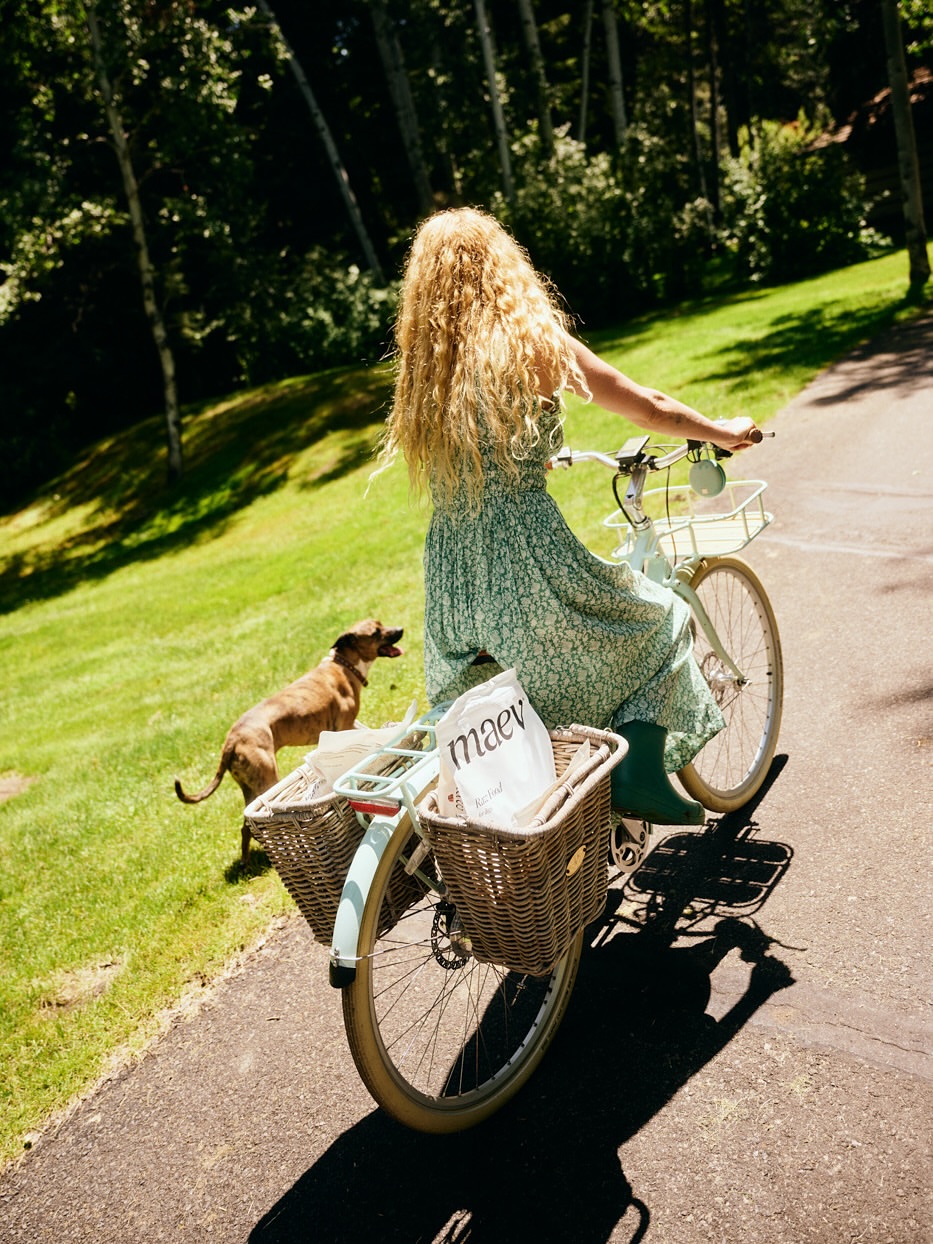 Rob Schanz X Rumer Glenn Willis for Maev Sep. 25