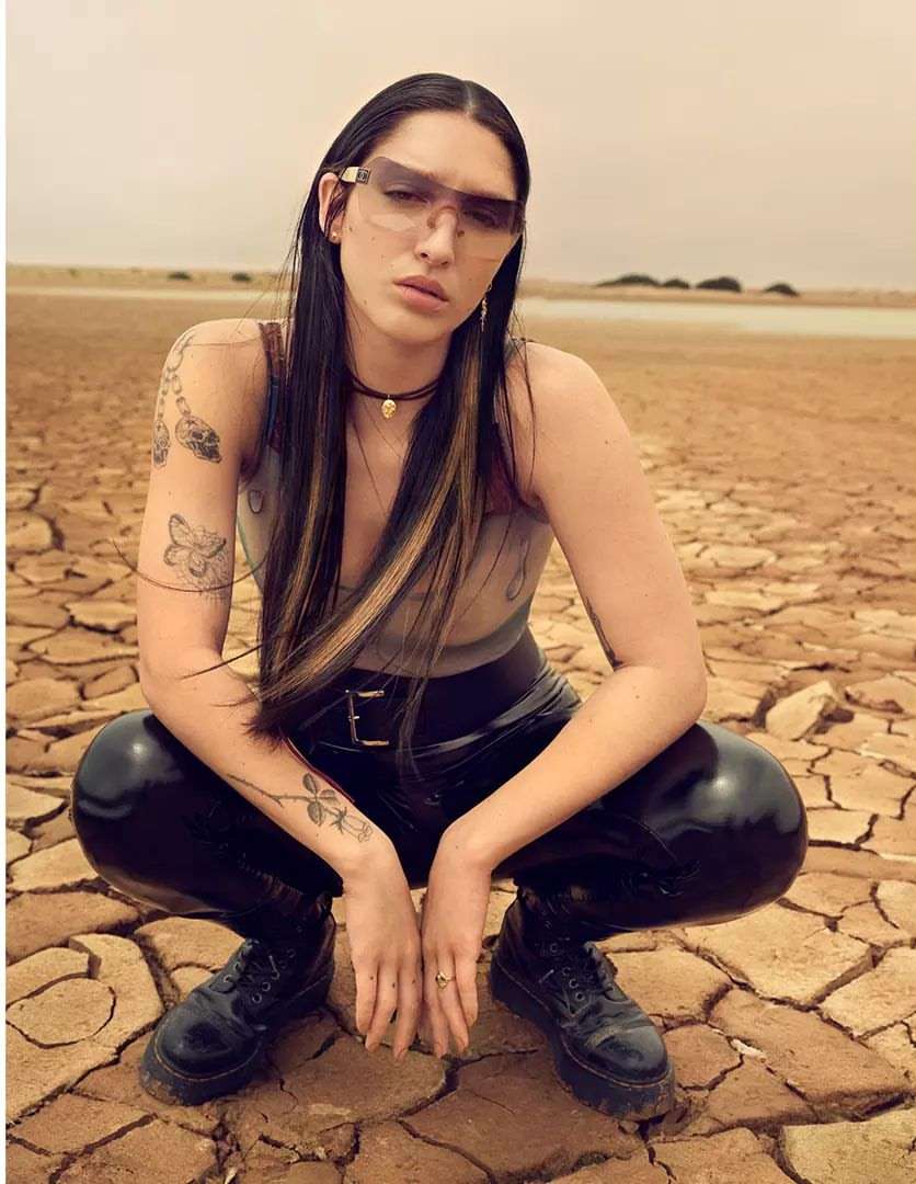 Maanesten |  Nov. 23