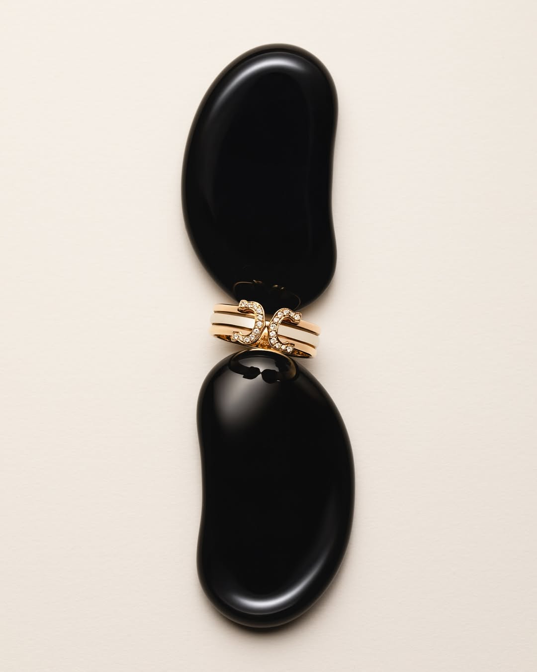 <a href="/kazumi-miyamae">Kazumi Miyamae</a> <span style="text-transform: none; white-space: nowrap;">Sep. 25</span>