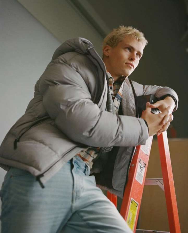 American Eagle |  Jul. 21