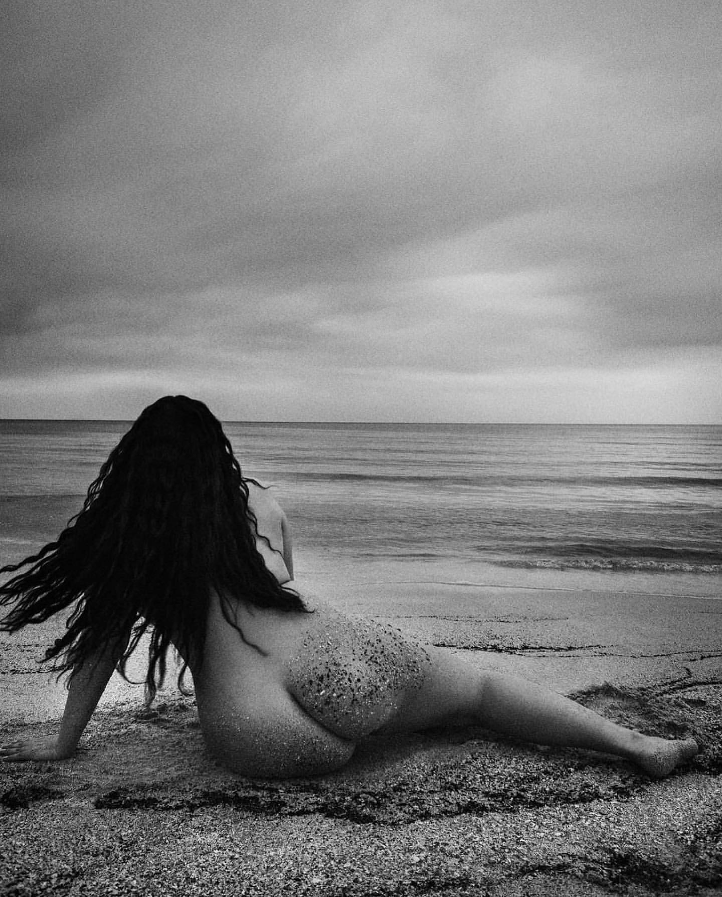 Vogue Spain |  Mar. 22