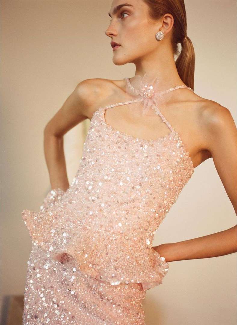 Moda Operandi |  Sep. 23