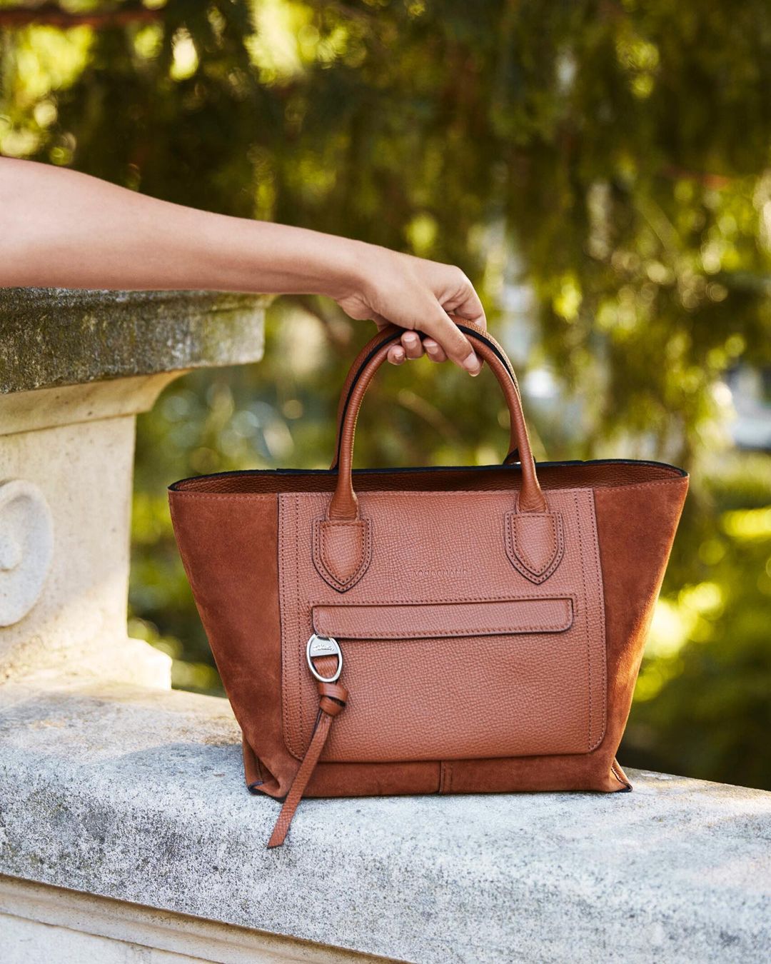 Longchamp |  Oct. 22