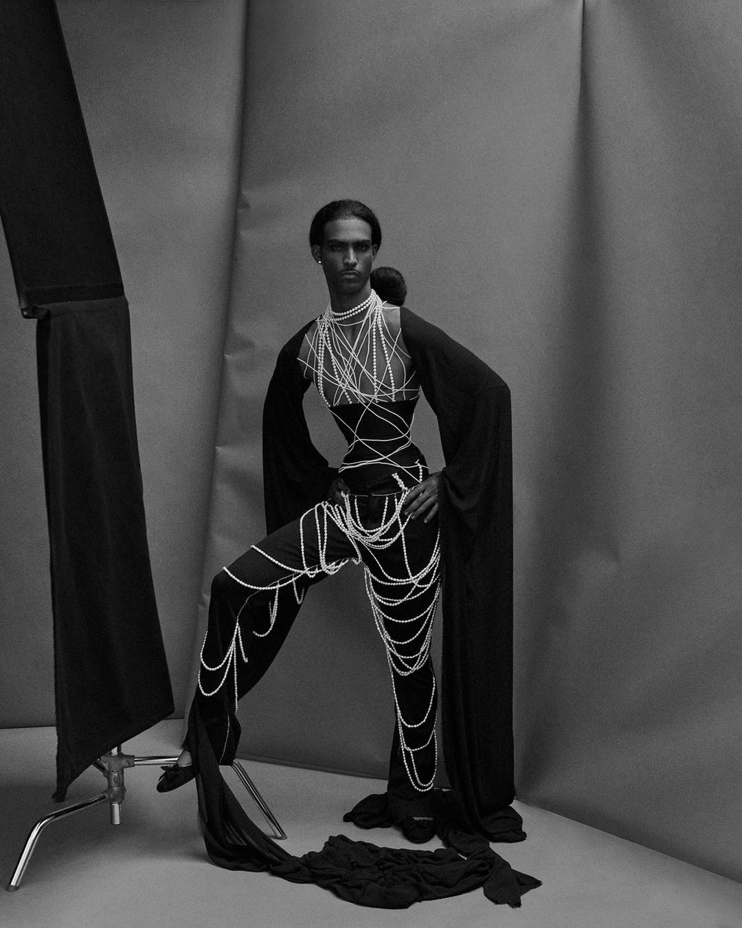 CAP 74024 |  Dec. 22