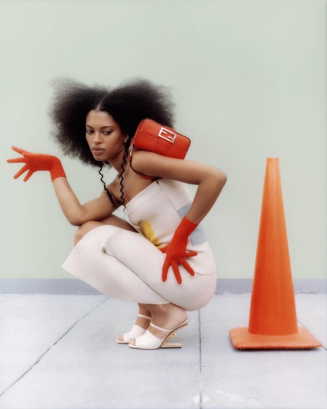 Wonderland |  Mar. 24