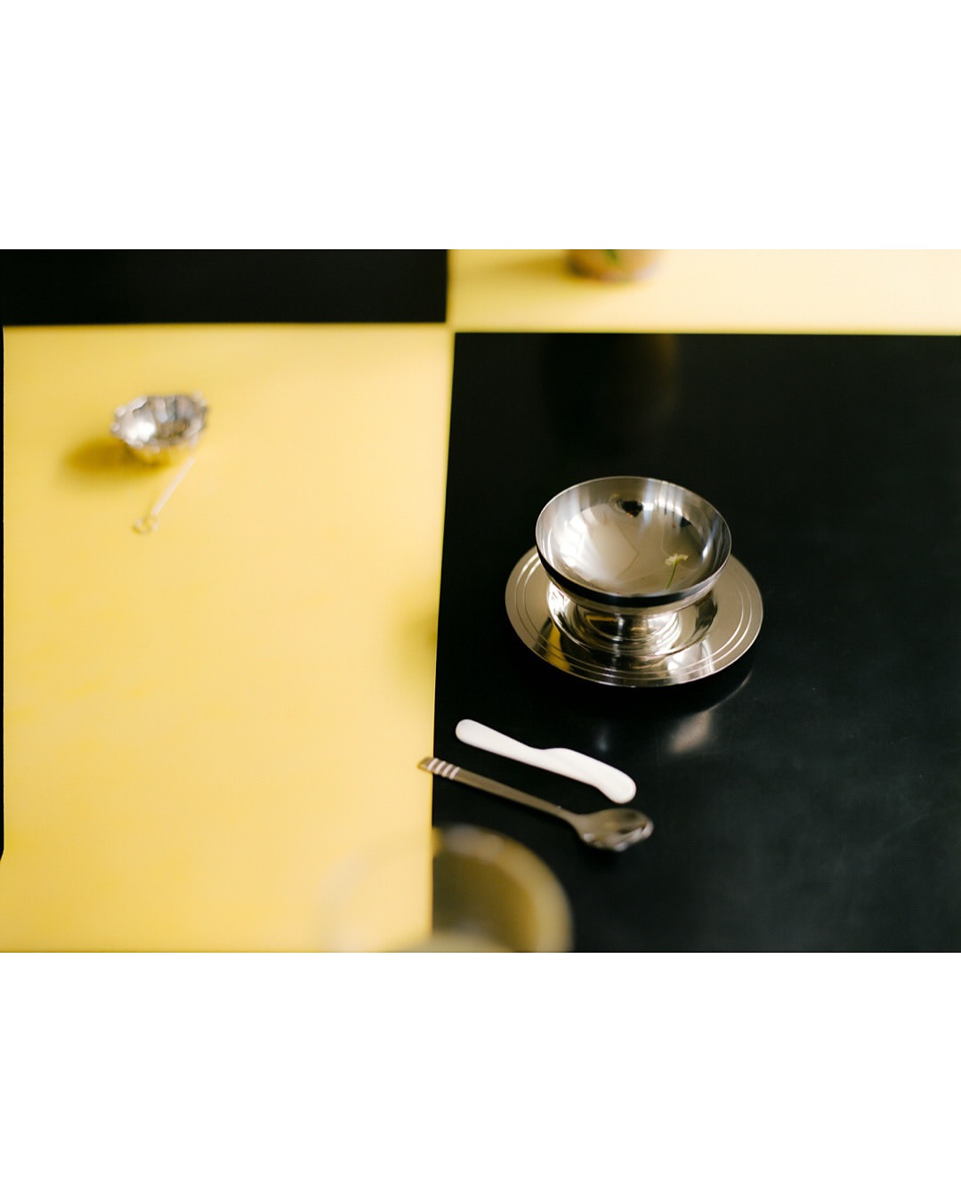 Maureen M. Evans (@maureenme) photographs the Editions campaign for @zarahome in Puglia
⠀⠀⠀⠀⠀⠀⠀⠀⠀
AD @bertasalinas
Styling @margot_thiry
Digi + Lighting @annasophiajohn @ezrajolly_
Retouching @we_are_lttr
Production @kitten_production
⠀⠀⠀⠀⠀⠀⠀⠀⠀
#MaureenMEvans #Photographer #ZaraHome