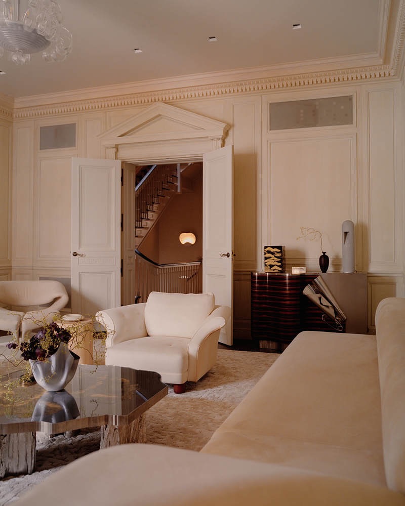 William Jess Laird (@william.jess.laird) photographs the Upper East Side town house designed by @robjohansen for @archdigest.
⠀⠀⠀⠀⠀⠀⠀⠀⠀
Styled by @fieldstudiesflora
Words by @_leonoraepstein
⠀⠀⠀⠀⠀⠀⠀⠀⠀
#WilliamJessLaird #Photographer #ArchitecturalDigest #RobJohansen