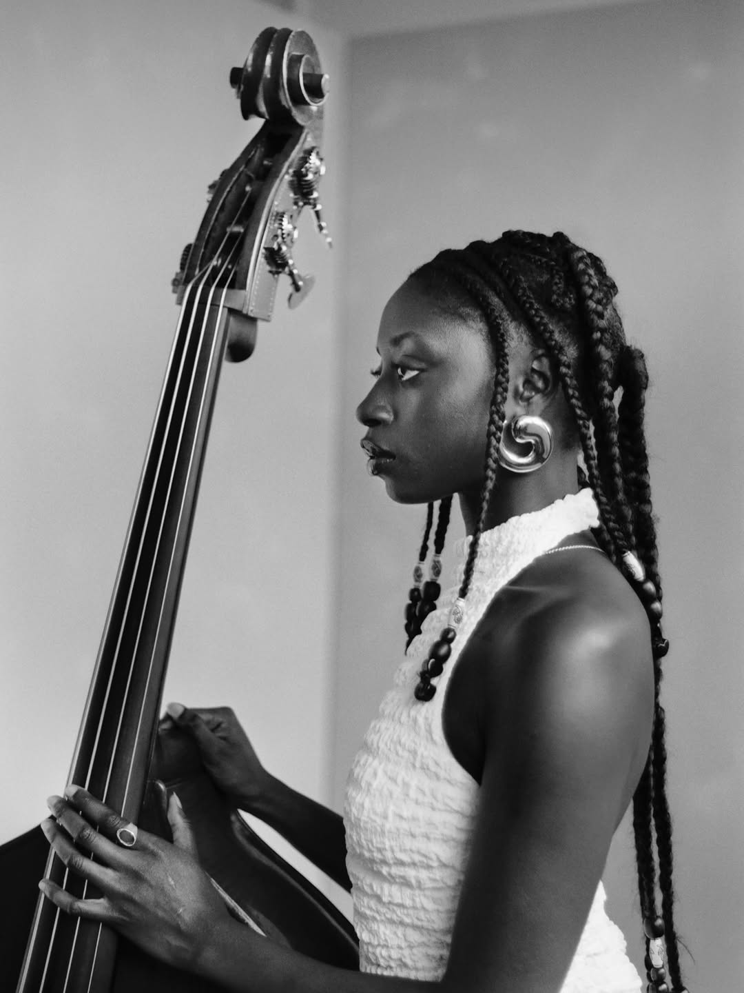 We’re thrilled to share that director and photographer Jameela Elfaki (@jameelaelfaki) debuted her latest body of work ‘MUSIC ROOM’ on July 3rd in London.
⠀⠀⠀⠀⠀⠀⠀⠀⠀
This project is a photographic exploration documenting three incredible women of colour who are reshaping the classical and jazz musical landscapes. It is inspired by her mother’s love of classical music, where she often struggled to see women like herself.
⠀⠀⠀⠀⠀⠀⠀⠀⠀
‘MUSIC ROOM’ invites viewers to see themselves reflected in these spaces and to reconsider who belongs within them.
⠀⠀⠀⠀⠀⠀⠀⠀⠀
Featured artists Amy Gadiaga, Miriam Adefris, and BODUR blur the boundaries between classical and contemporary, tradition and self expression—composing new definitions of presence and power.
⠀⠀⠀⠀⠀⠀⠀⠀⠀
#jameelaelfaki #musicroom #director #photographer #lairdandgoodcompany