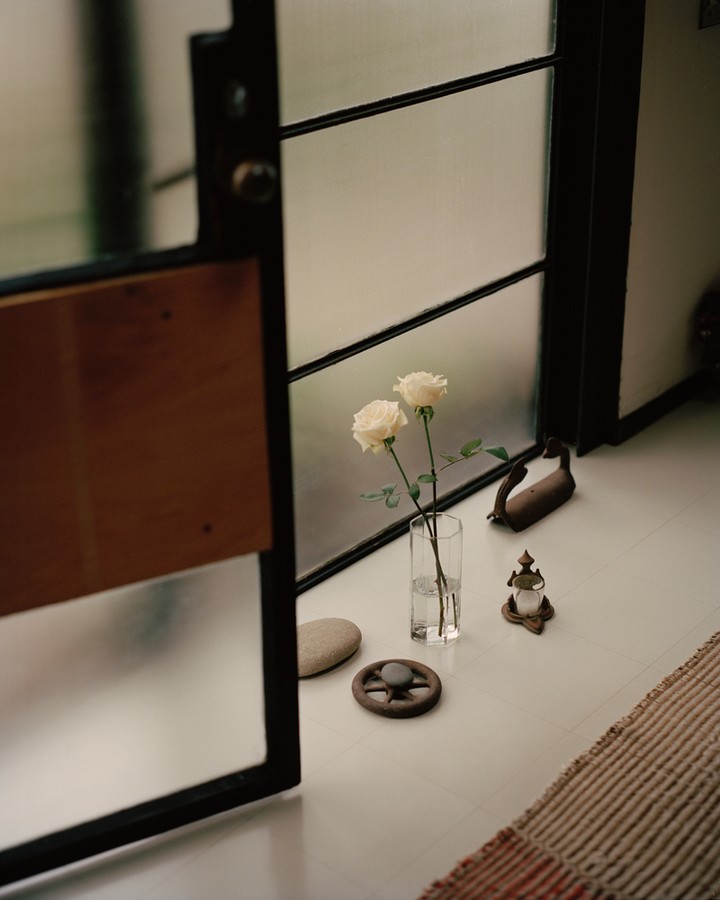 Rich Stapleton (@rvstapleton) photographs Charles and Ray Eames' Case Study House #8 for the August Issue of @wallpapermag, "Made in America".

With an innovative modular design built from simple industrial materials, the two-story house and matching studio are filled with light, and brimming with personality, thanks to the wealth of Charles and Ray’s products and personal effects kept in place. The house will be part of the 2026 architecture programming of the Charles & Ray Eames Foundation (@eamesfoundation).

Words by @dahowarth

#RichStapleton #WallpaperMagazine #Eames #EamesFoundation
