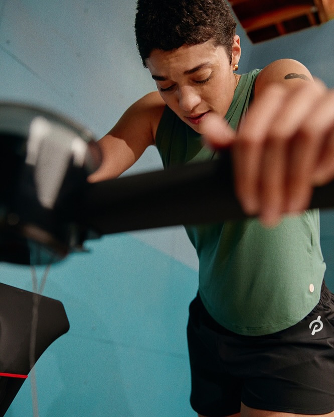 Jameela Elfaki (@jameelaelfaki) photographs for @onepeloton’s latest campaign.

Hair & makeup by @autumn_suna.
⠀⠀⠀⠀⠀⠀⠀⠀⠀
#JameelaElfaki #Photographer #AutumnSuna #Peloton