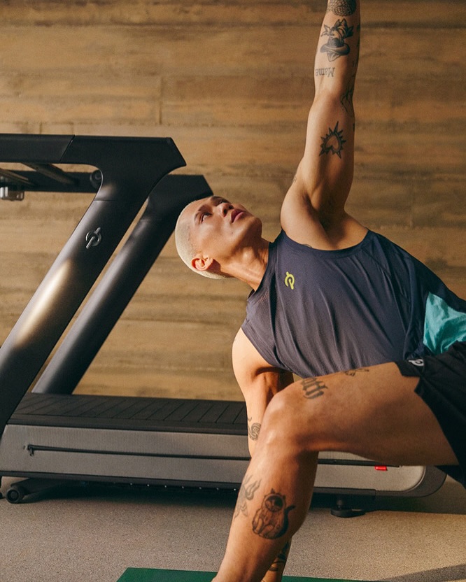 Jameela Elfaki (@jameelaelfaki) photographs for @onepeloton’s latest campaign.

Hair & makeup by @autumn_suna.
⠀⠀⠀⠀⠀⠀⠀⠀⠀
#JameelaElfaki #Photographer #AutumnSuna #Peloton