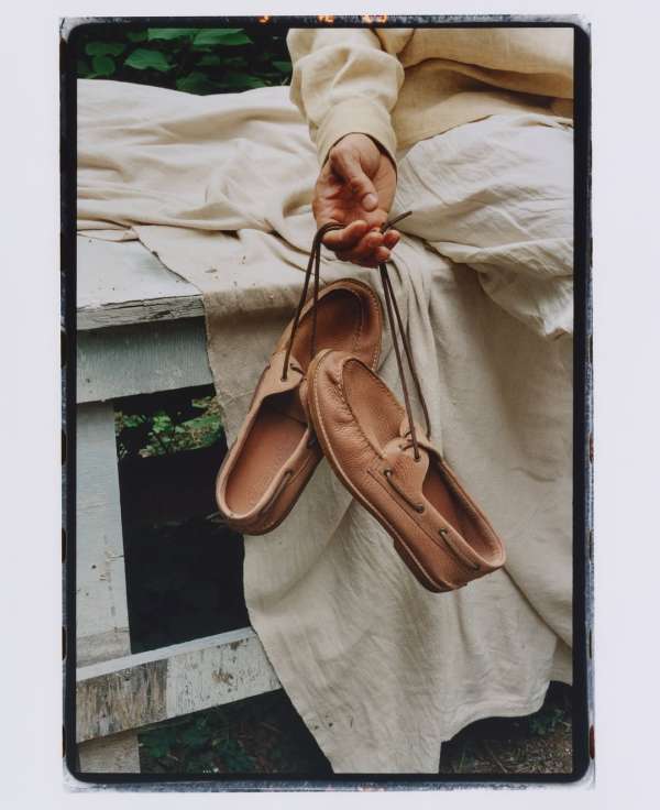 Lucia Bell-Epstein (@luuuuush) photographs ...
