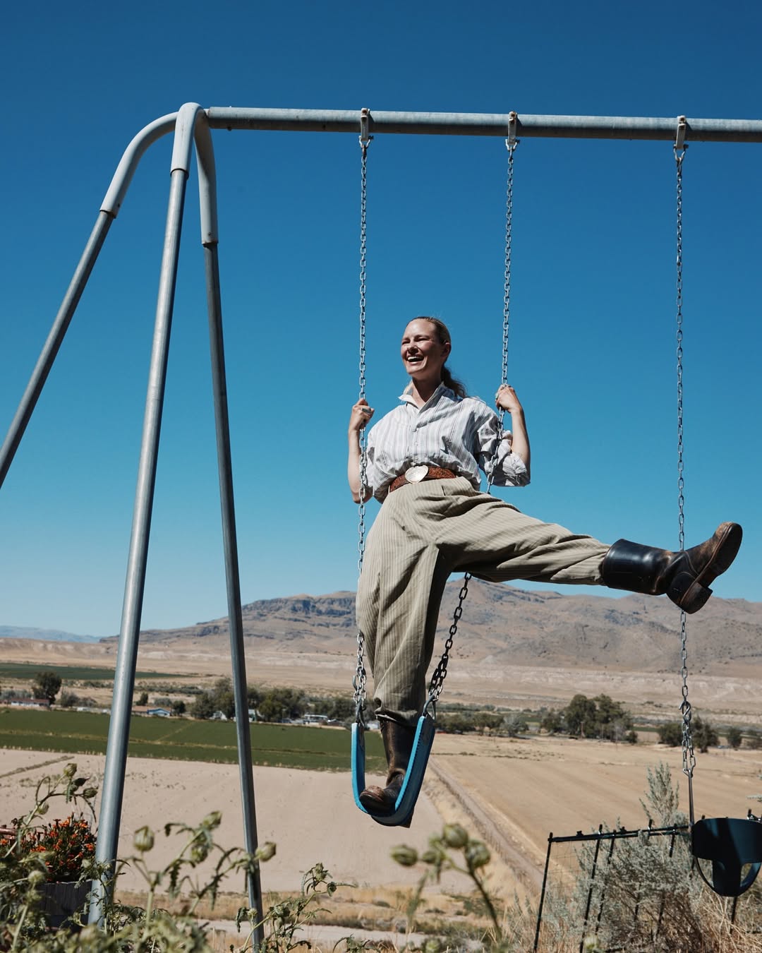 Mei Tao (@taomeitao) directs and photographs a new personal project, “Home Coming”.
⠀⠀⠀⠀⠀⠀⠀⠀⠀
Set in Utah, Mei Tao captures longtime friend and muse Hannah, in the place she grew up. The series is an intimate portrait of stillness, strength, and belonging.
⠀⠀⠀⠀⠀⠀⠀⠀⠀
“I wanted to bear witness to her beauty, her strength, her grace, her ease as it was glowing in Utah. This woman saying, I am at home here.”
—Mei Tao
⠀⠀⠀⠀⠀⠀⠀⠀⠀
Shot across stills and film with a small, dedicated team, the work is guided by instinct and shaped by the deep trust between subject and photographer. Mei was fortunate to gather 4 teammates who would contribute their talent and care filming with her. She worked closely with her DOP to develop the visual direction outlined in the script.
⠀⠀⠀⠀⠀⠀⠀⠀⠀
#meitao #director #photogapher #homecoming #utah #personalproject