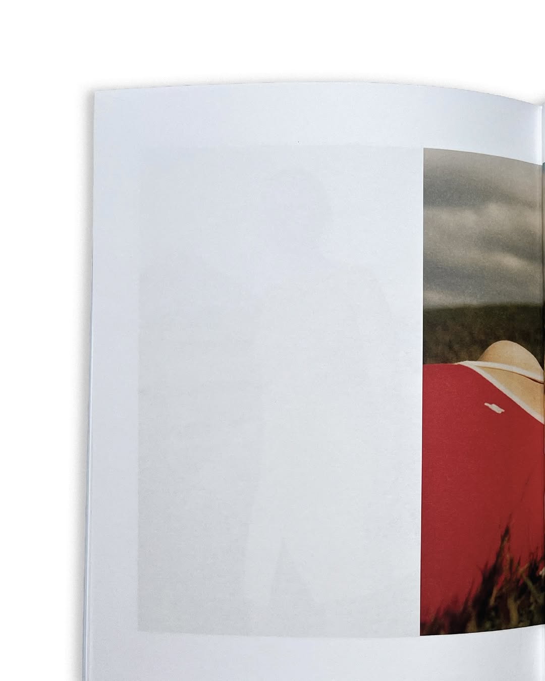Set over a summer in rural Devon, I’d like to get to know you is photographer Francesca Allen’s (@francesca_allen_) tender exploration of her evolving relationship with her younger sister, Alida. What unfolds is a portrait of hesitations and revelations, a push and pull that speaks to the complexity of familial bonds.
⠀⠀⠀⠀⠀⠀⠀⠀⠀
In sun-soaked images, Francesca captures moments of tension and ease, intimacy and distance, as the sisters navigate shifting dynamics and self-discovery.
⠀⠀⠀⠀⠀⠀⠀⠀⠀
This book marks Francesca’s first photo series featuring her sister, Alida. Since its 2022 release, she has continued to document Alida across new locations and life stages.
⠀⠀⠀⠀⠀⠀⠀⠀⠀
#francescaallen #photographer #alida #book