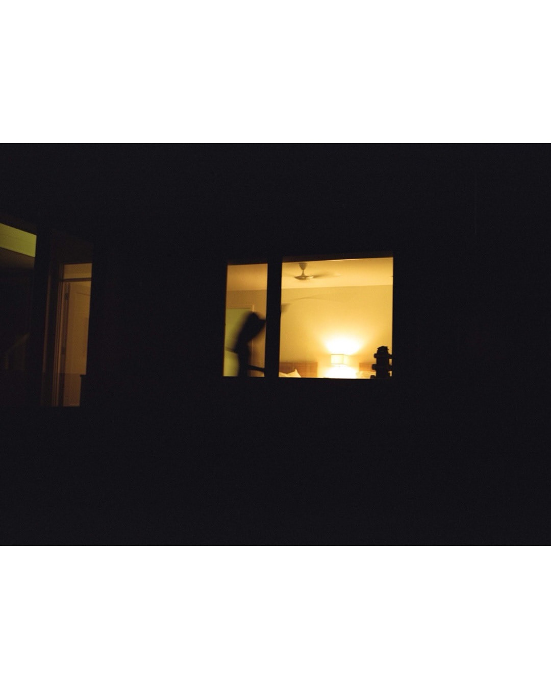 Lucia Bell-Epstein (@luuuuush) photographs friends Frankie, Caroline, Maia & Justine on a trip to Martha’s Vineyard.
⠀⠀⠀⠀⠀⠀⠀⠀⠀
#LuciaBellEpstein #Photographer