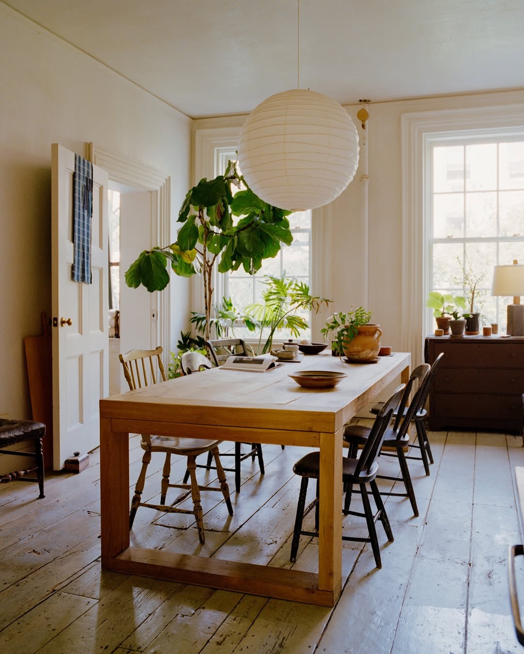 William Jess Laird (@william.jess.laird) photographs and interviews @suzannedemisch at home for RUSSH Magazine Issue 04.
⠀⠀⠀⠀⠀⠀⠀⠀⠀
In conversation with William, Demisch reflects on her upbringing among New England antiques, her partnership with Stéphane Danant, and a career devoted to celebrating overlooked voices in design, from Maria Pergay to Sheila Hicks.
⠀⠀⠀⠀⠀⠀⠀⠀⠀
“As she moves between folk furniture and postwar French radicalism, between her own preserved apartment walls and the pulse of the gallery, Demisch’s story reveals an enduring fascination with the imperfect, the inherited, and the yet-to-be-discovered - a reminder that the spaces we inhabit are as complex and curious as we dare to let them be.”
⠀⠀⠀⠀⠀⠀⠀⠀⠀
#WilliamJessLaird #RUSSH #SuzanneDemisch #Photographer