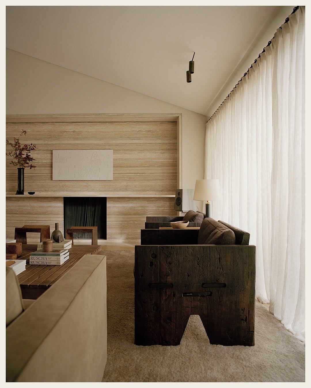 Rich Stapleton (@rvstapleton) photographs the Beverly Hills home of @jerrylorenzo for the September issue of @archdigest
⠀⠀⠀⠀⠀⠀⠀⠀⠀
Styling @rowelosangeles
Interior design @clementsdesign
Words @mayer.rus
Assist @jamesmessina_ @austincalvello
Digi @dprimero
⠀⠀⠀⠀⠀⠀⠀⠀⠀
#RichStapleton #Photographer #ArchitecturalDigest #JerryLorenzo
