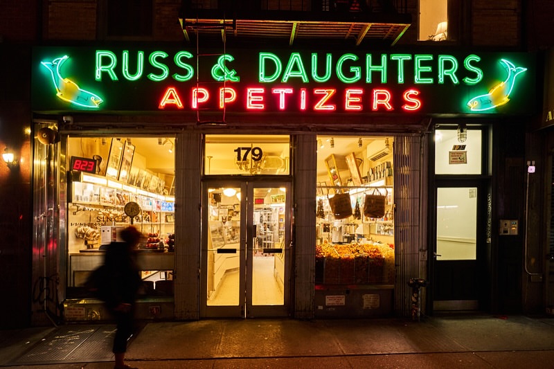 Gentl and Hyers (@gentlandhyers) photograph & Mariana Velasquez (@marianavelasquezv) styles the new cookbook from @russanddaughters - Russ & Daughters: 100 Years of Appetizing.
⠀⠀⠀⠀⠀⠀⠀⠀⠀
From the legendary New York destination for Jewish appetizing,  Russ & Daughters: 100 Years of Appetizing is a beautiful and inspiring cookbook that encompasses history, tradition, and absolutely delicious food.
⠀⠀⠀⠀⠀⠀⠀⠀⠀
Russ & Daughters @jrtup @nikirussfederman
Co Writer @joshuadavidstein 
Publisher @flatiron_books 
Digital Tech @cocominnie14 
First assistant @lucyrebackk 
Second assistant @danirosecase 
⠀⠀⠀⠀⠀⠀⠀⠀⠀
#GentlandHyers #Photographer #MarianaVelasquez #FoodStylist #RussandDaughters #Cookbook #100YearsofAppetizing
