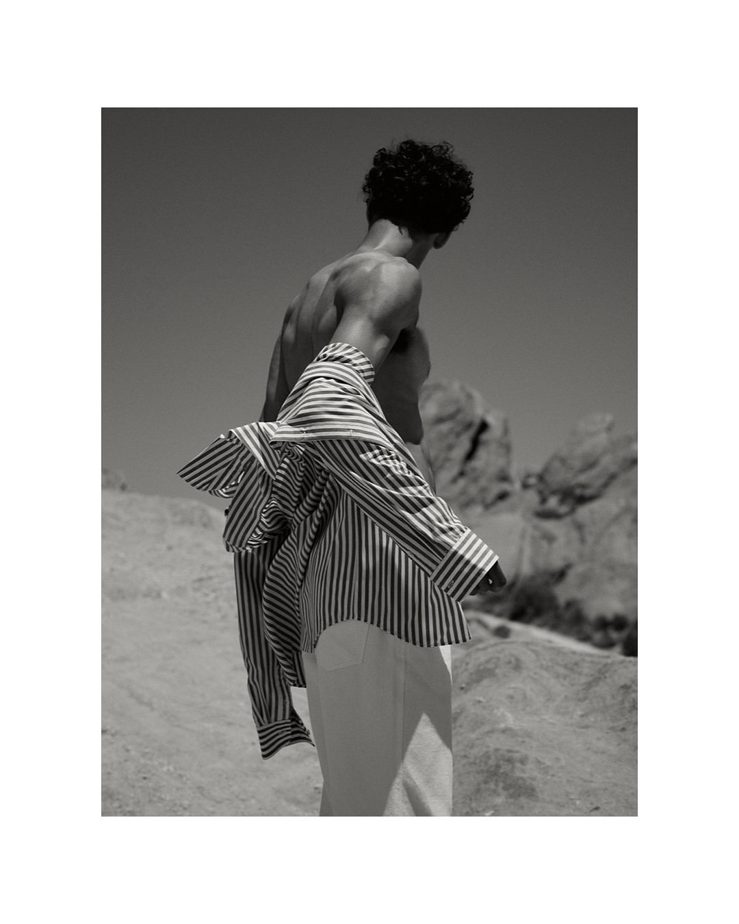 Rich Stapleton (@rvstapleton) photographs Callum for @vince in Vasquez Rocks, California.
⠀⠀⠀⠀⠀⠀⠀⠀⠀
Art Direction Josh Giardina
Styling @aaronplevine
Model @callum.ks
Digi @timothyrmahoney
1st assist @jamesmessina_
2nd assist @austincalvello
⠀⠀⠀⠀⠀⠀⠀⠀⠀
#RichStapleton #Photographer #Vince
