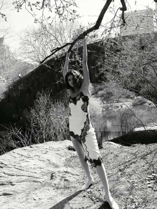 Shandi Alexander (@shandilatee) styles Maya...