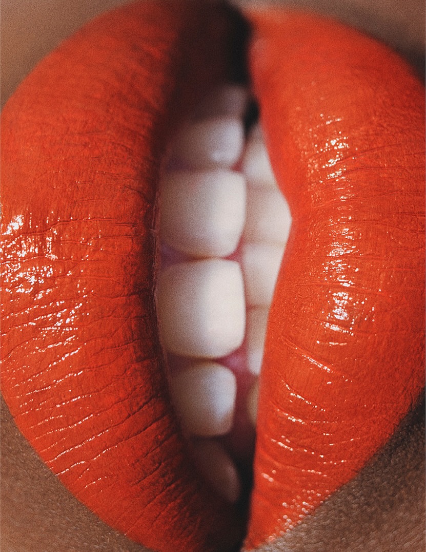 Benjamin Madgwick (@benjaminmadgwick) photographs Adhieu Arok (@adhieu.jurkuch) for the cover of @wonderland’s 20th anniversary issue wearing @louisvuitton beauty
⠀⠀⠀⠀⠀⠀⠀⠀⠀
Model @adhieu.jurkuch 
Words by @ericarana
Senior Editor @ellabardsley_
Editor @ericarana
Features Editor @tibbitsben
Art Director @mike.w.morton
Assistant Art Director @beth1owri
Junior Art Director @llltash
Fashion Director @abigailhazard
Production Director Lola Randall
Production Director @clemmiehyde
Hair by @sandrahahnel 
Make-up by @sophiasinot 
Nails by @jessica_ciesco
Props and Texture Stylist @olivia.clifford_
1st Photography Assistant @gracetasselli 
2nd Photography Assistant @aurelielagoutte
3rd Photography Assistant @jonathanleigh_photo
Makeup Assistant @fp_mua
⠀⠀⠀⠀⠀⠀⠀⠀⠀
#BenjaminMadgwick #Photographer #Wonderland #LouisVuitton #Beauty