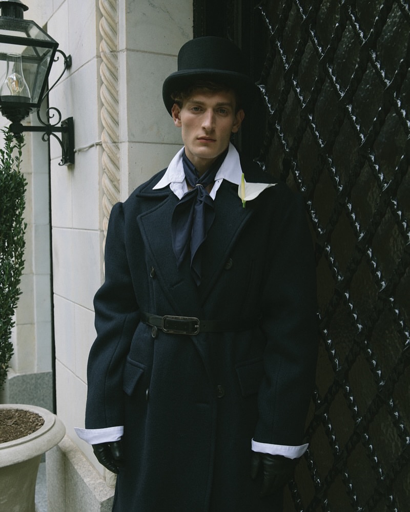 Celeste Sloman (@celestesloman) photographs for @flauntmagazine Issue 200, ‘Joy is Contagious’
⠀⠀⠀⠀⠀⠀⠀⠀⠀
Styled by @mrchriscampbell
Model: @alexl.smith at @imgmodels
Grooming: @miguellledo at @defactoinc
Styling Assistant: @stylebymiahurley
Location: @thesurreynyc
⠀⠀⠀⠀⠀⠀⠀⠀⠀
#CelesteSloman #Photographer #FlauntMagazine