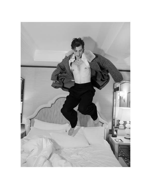 Celeste Sloman (@celestesloman) photographs...