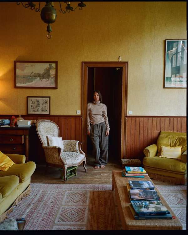 Lucia Bell-Epstein (@luuuuush) directs & ph...