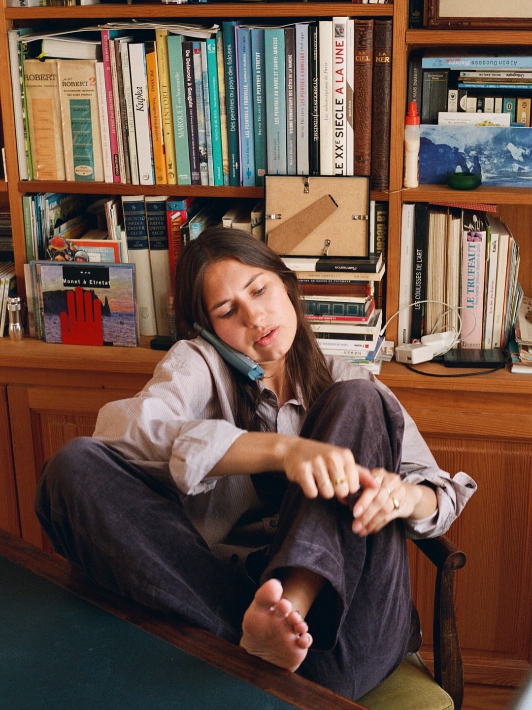 Lucia Bell-Epstein (@luuuuush) directs & photographs @justinechase in Normandy at her grandparents’ home for @colbo.nyc AW25 collection.
⠀⠀⠀⠀⠀⠀⠀⠀⠀
Photo assist @xander.rapparport
Art direction + Stylist eldar hadad
Talent @justinechase
⠀⠀⠀⠀⠀⠀⠀⠀⠀
#LuciaBellEpstein #Director #Photographer #Colbo #LairdandGoodCompany