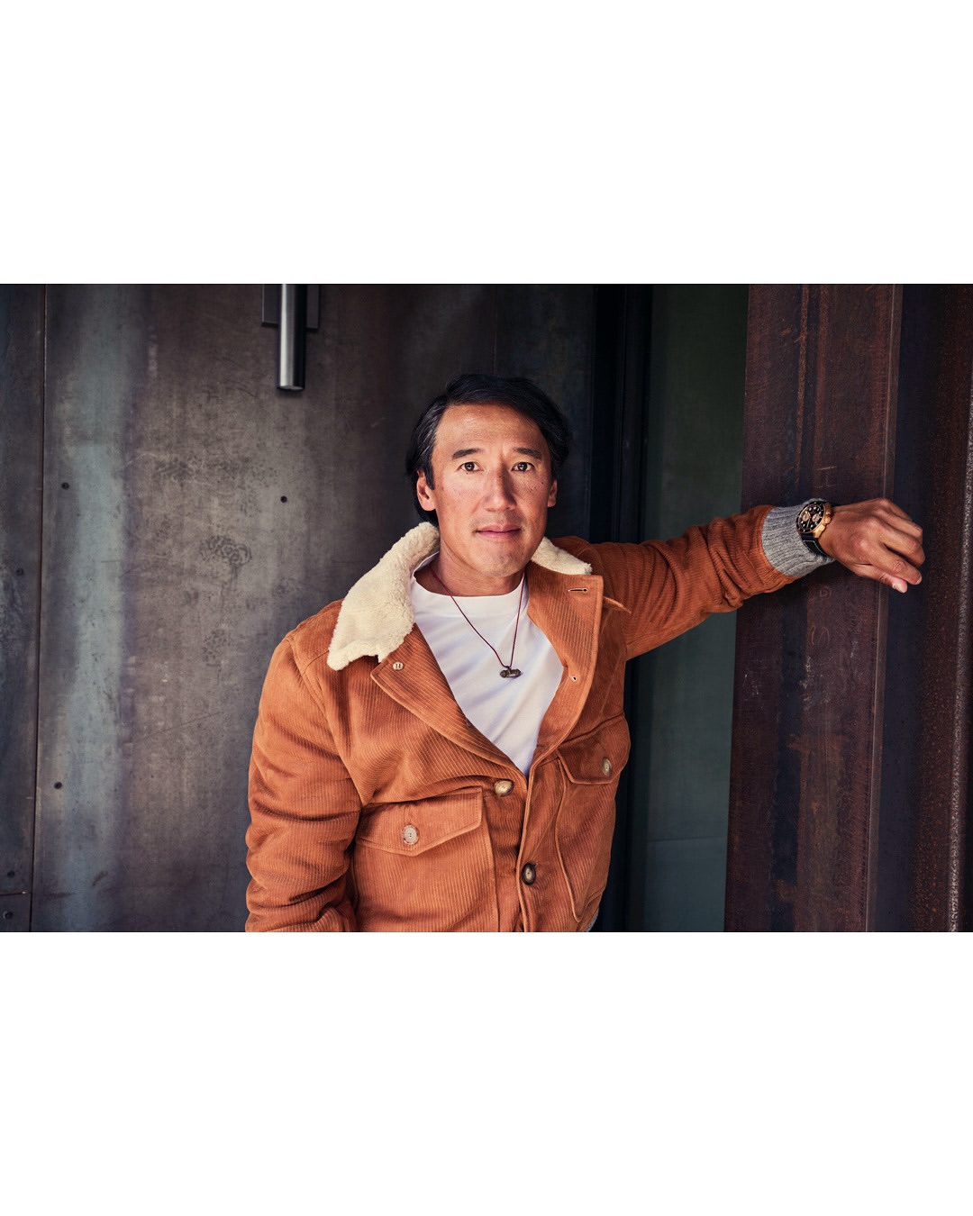 Jem Mitchell (@jem_mitchell_studio) photographs @jimmychin for the first issue of @harrodsman wearing @bremontwatches and @brunellocucinelli_brand. 
⠀⠀⠀⠀⠀⠀⠀⠀⠀
Production (Utah) @erichroepke
Production (London) @zozzaroberts @wendyhinton14
Fashion Editor @christopheruiz_
Editor @katie_service_
Interview @lindsay_macpherson
⠀⠀⠀⠀⠀⠀⠀⠀⠀
#JemMitchell #Photographer #Harrods #JimmyChin