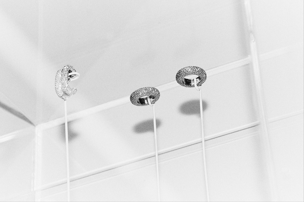 We are thrilled to welcome photographer Xavier Mas (@xaviermasphotography) the Laird and Good Company roster.

Often direct, yet context heavy, Xavier shoots a combination of still life and fashion. Objects with a story, or characters that jump out of narratives that we only get a glimpse of: an echo of a youth spent witnessing snippets of stories, or guessing at a discarded object’s past in the shifting city. A fascination with the ecstatic moment amidst the ordinary runs through his work. The notion that a photographic image can vibrate with a kind of ‘elevated quotidian’ is something he returns to repeatedly.

Based in London, he studied Visual Communication (MA) at the Royal College of Art, where his approach to photography evolved organically out of previous experiments with fine art image making, film and sculpture. 
⠀⠀⠀⠀⠀⠀⠀⠀⠀

Select clients include @anothermagazine, @dazed, @editionofficial, Frieze Magazine, @hermes, @maisonmargiela, @moncler, @mulberryengland, @prada, @samuelguiyang, and @therow.
⠀⠀⠀⠀⠀⠀⠀⠀⠀
Featured Work — 
⠀⠀⠀⠀⠀⠀⠀⠀⠀
1, 2. The Row @therow 
3. Noon Magazine @n_o_o_n____ 
4. Samuel Gui Yang @samuelguiyang 
5. Maison Margiela @maisonmargiela 
6. Prada @prada 
7, 8. 1 Granary @1granary 
9. Another Magazine @anothermagazine 
10. Noon Magazine @n_o_o_n____ 
⠀⠀⠀⠀⠀⠀⠀⠀⠀
#XavierMas #Photographer #LairdandGoodCompany
