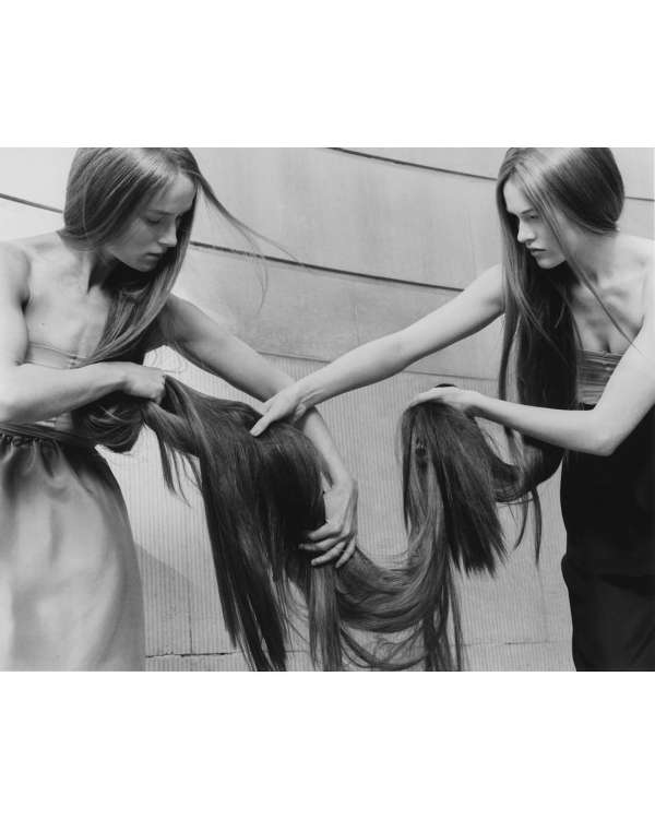 Lara Angelil (@laraangelil) photographs a v...