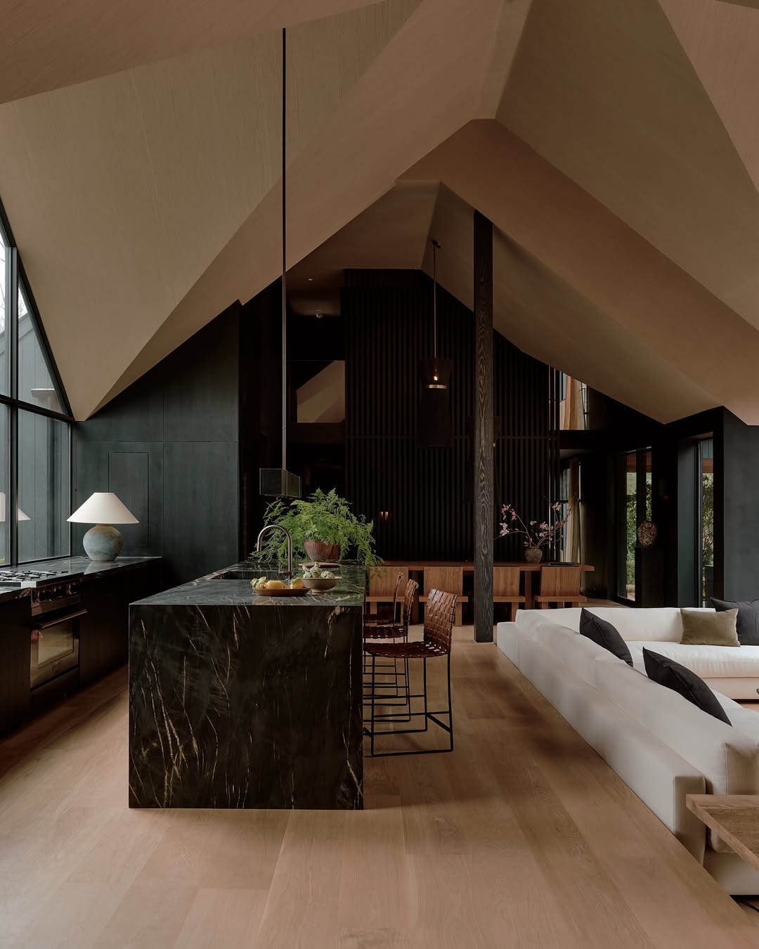 William Jess Laird (@william.jess.laird) photographs an East Hampton retreat by @helenacluniesross for @archdigest 
⠀⠀⠀⠀⠀⠀⠀⠀⠀
Styling @timbrwn
Writer @kerrypieri
⠀⠀⠀⠀⠀⠀⠀⠀⠀
#WilliamJessLaird #Photographer #ArchitecturalDigest