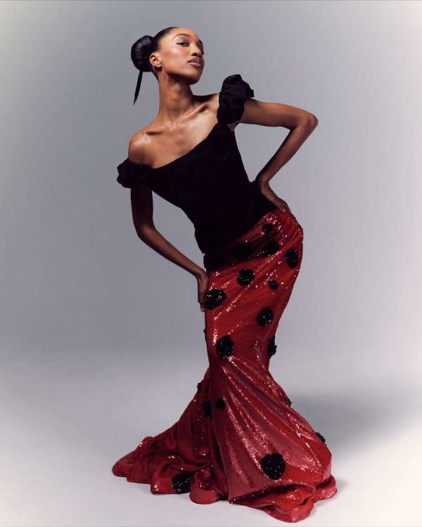 Karolina Frechowicz (@karolinafre) styles @...