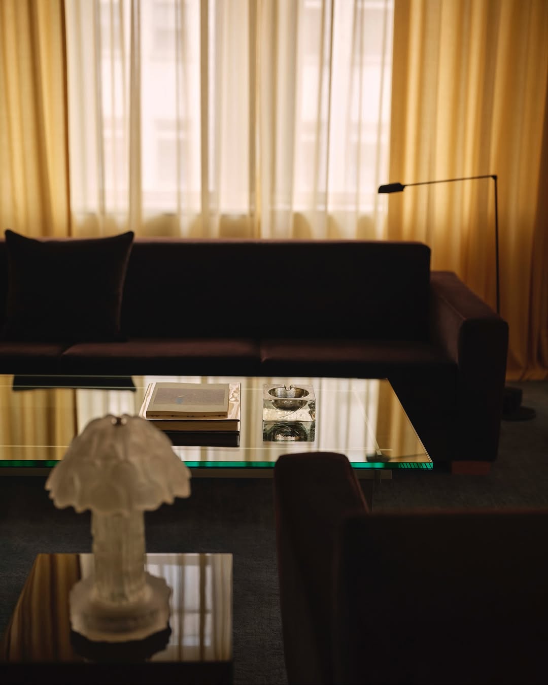 Maureen M. Evans (@maureenme) photographs @nordicknots new London residency filled with their latest collections of textiles, bedding, and home decor.
⠀⠀⠀⠀⠀⠀⠀⠀⠀
#MaureenMEvans #Photographer #NordicKnots