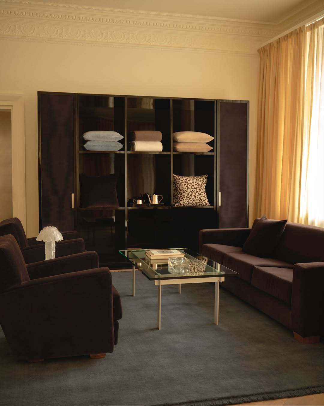 Maureen M. Evans (@maureenme) photographs @nordicknots London residency filled with their latest collections of textiles, bedding, and home decor.
⠀⠀⠀⠀⠀⠀⠀⠀⠀
#MaureenMEvans #Photographer #NordicKnots