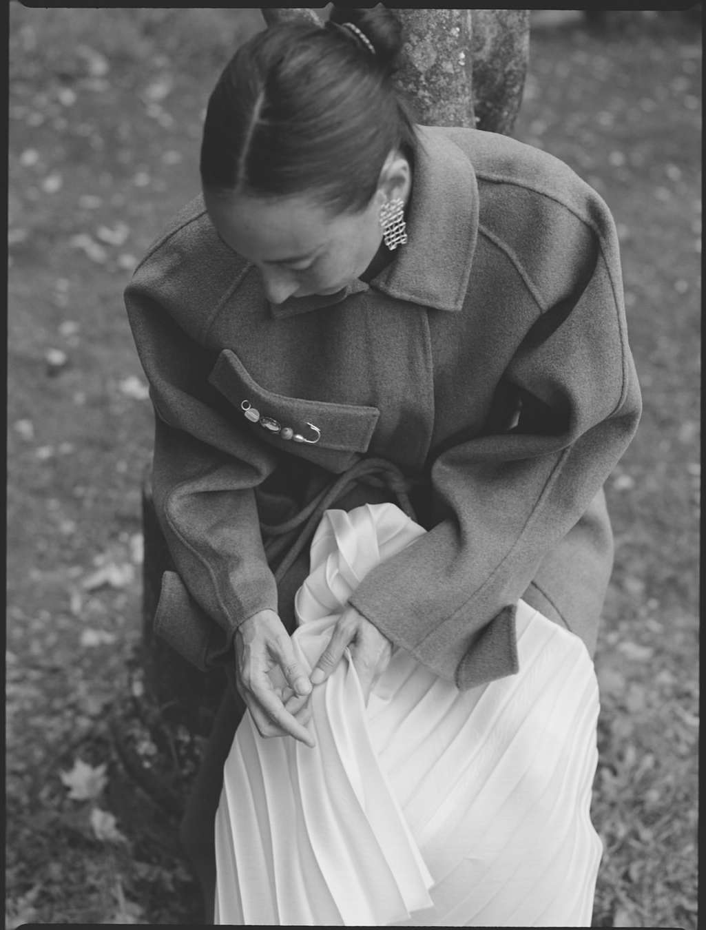 Celeste Sloman (@celestesloman) photographs the latest collection from @marymacgillstudio — Dream Weaving: a collection sparked by collaborations with friends, exploring basketry, and the deep scents & hues of fall spices. 
⠀⠀⠀⠀⠀⠀⠀⠀⠀
Featuring baskets by @underwater_weaving
Modeled by @brass__tacks 
⠀⠀⠀⠀⠀⠀⠀⠀⠀
#CelesteSloman #Photographer #MaryMacGill