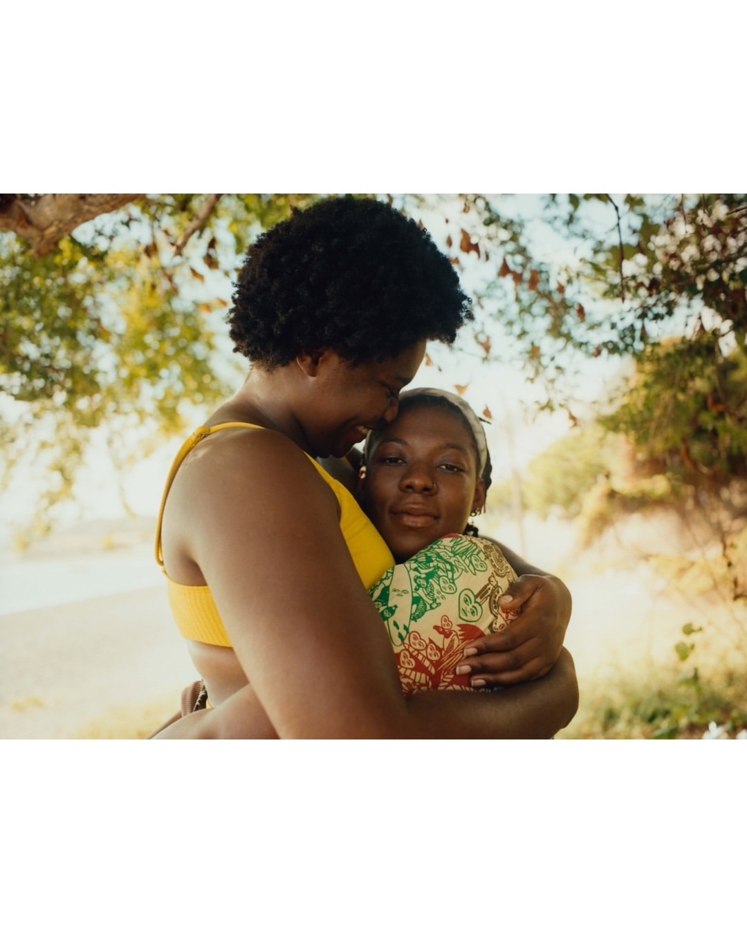 We’re thrilled to share that Photographer & DIrector Juanita Richards (@juanitarichards_) has launched her debut photo book She Drives, She Surfs. The project was born from a deep love for Caribbean women and the subcultures that are often overlooked or marginalised.
⠀⠀⠀⠀⠀⠀⠀⠀⠀
What began as an intense admiration for the women at the heart of these communities —from surfers to street racers — gradually evolved into a layered portrait of strength, sisterhood and self-expression.
⠀⠀⠀⠀⠀⠀⠀⠀⠀
A half-and-half book, She Drives, She Surfs is both intimate and expansive. It captures the energy, resilience and unapologetic spirit of her subjects.
⠀⠀⠀⠀⠀⠀⠀⠀⠀
Styled by @shandilatee
⠀⠀⠀⠀⠀⠀⠀⠀⠀
#JuanitaRichards #Photographer #SheDrivesSheSurfs